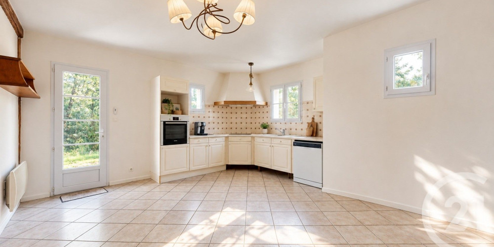 maison à ST PIERRE D IRUBE (64990)